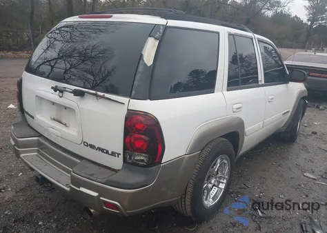 2002 Chevrolet Trailblazer Ltz из США, поврежденный, VIN 1GNDS13S322408120